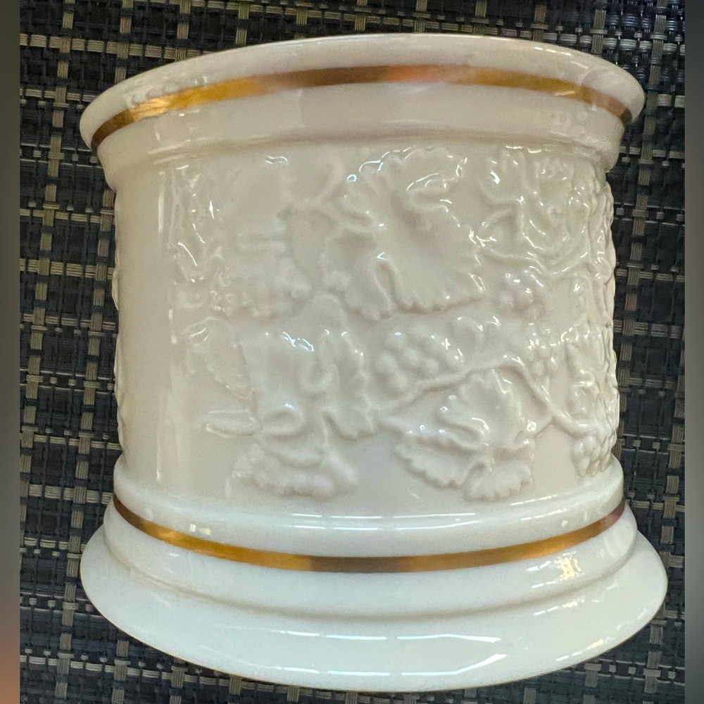 Vintage Lenox Wine Bottle Coaster 24K Gold Trim